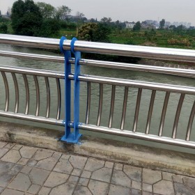 世旺新型河道护栏不锈钢复合管防撞护栏桥梁观景灯光隔离铸铁栏杆图纸定制