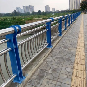 桥梁防撞护栏成都世旺实体304不锈钢复合管桥梁护栏专业定做