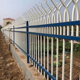 成都厂家锌钢围墙护栏别墅庭院围栏厂区户外栅栏可定制