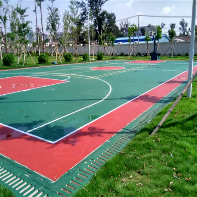 四川塑胶球场 学校新国标塑胶篮球场材料厂家