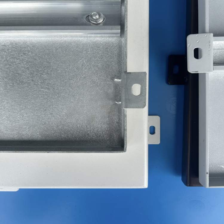 冲孔铝单板 精选优质铝合金材料 按需定制 生产厂家