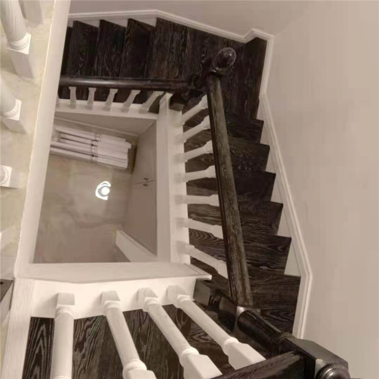 厂家定制室内楼梯 天娇木郎多年定制楼梯经验 实木楼梯扶手