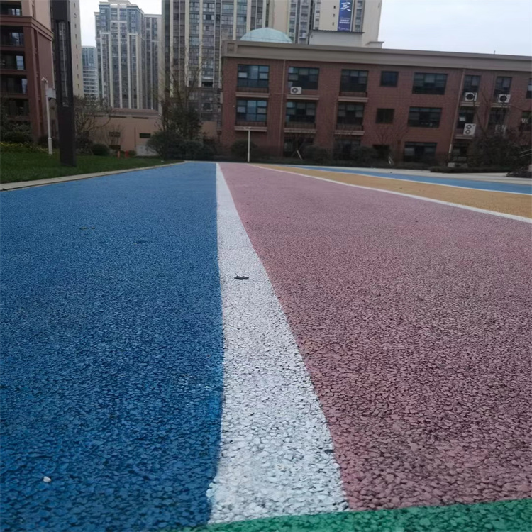 EPDM场地 彩色橡胶颗粒 公园建身步道施工 学校塑胶跑道