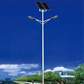 四川农村家用太阳能庭院灯 太阳能LED路灯 市政路灯安装 高杆灯厂家