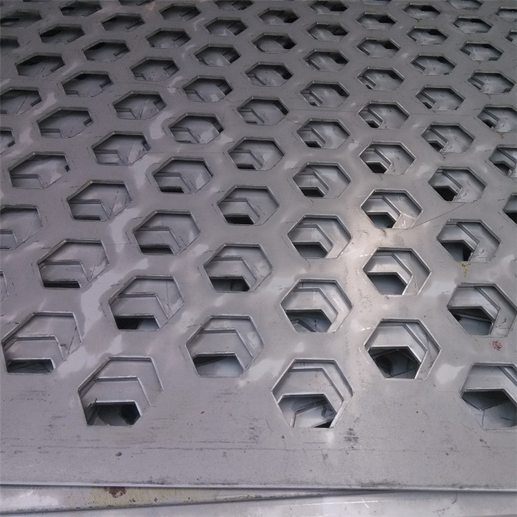 圆孔洞洞板 筛板304不锈钢冲孔板金属孔网阳台垫板穿孔板
