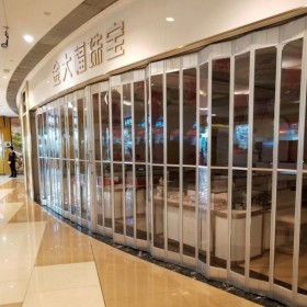 四川PVC折叠门 商场PVC折叠门安装厂家  透明PVC折叠门