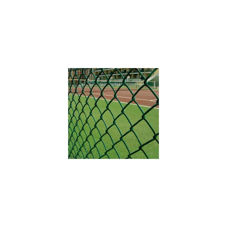 厂价直供勾花网 包塑钢丝网 围栏网 体育场篮球场隔离网防护网