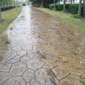 贵阳安顺市透水地坪厂家 彩色透水混凝土 彩色透水混凝土路面  厂家生产地坪漆销售  透水地坪生产厂家  压花地坪材料生产厂家 送货到工地