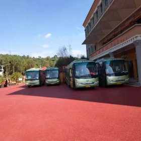 普洱市透水混凝土街道 彩色透水混凝土材料生产厂家 压花地坪材料生产厂家 透水混凝土粘接剂量大送货到工地