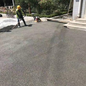 黔江区10cm彩色透水硂 透水混凝土厂家 免费送货上工地