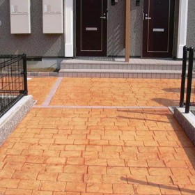 邛崃市 彩色压膜混凝土 压印混凝土材料厂家 艺术压花地坪单价 压膜混凝土每平方 压花地坪材料厂家批发