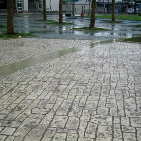 万州区 压花地坪 水泥压膜路面 混凝土压印地坪 彩色压印路面材料 混凝土压模厂家免费施工指导