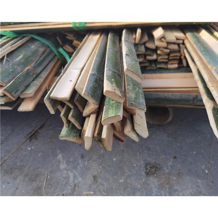 葡萄竹片 厂家出售工地施工用竹片 垫底防潮用 葡萄竹片 竹片跳板供应竹竿