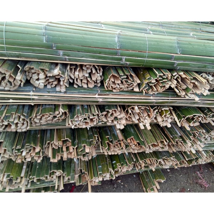 新疆竹片定制加工 蔬菜基地农用细竹杆 工程绿化支撑杆旗杆 温室大棚竹杆厂家